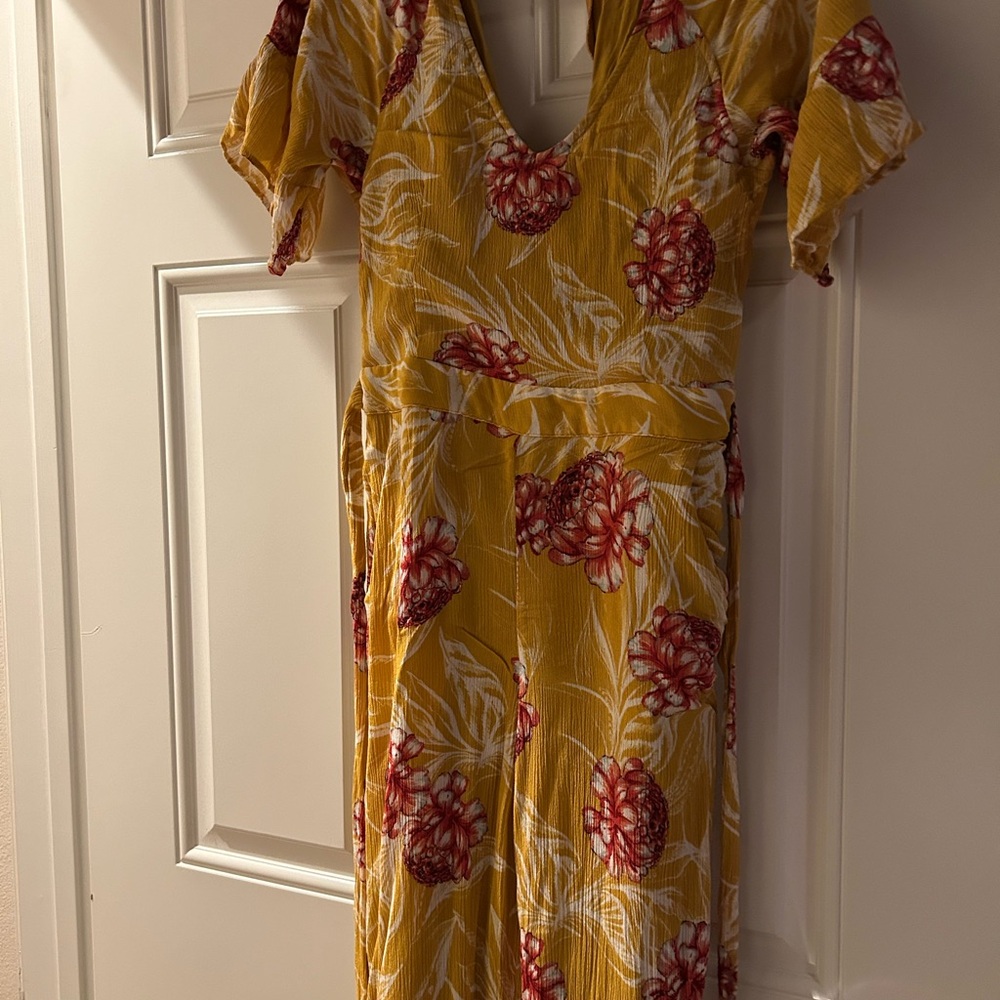 lulus floral jumpsuit